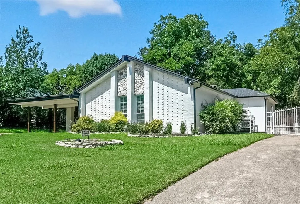 2405 Anzio Drive