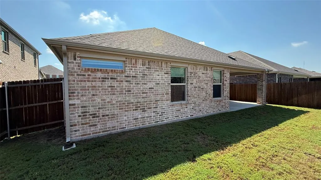 1607 Cobblestone Road