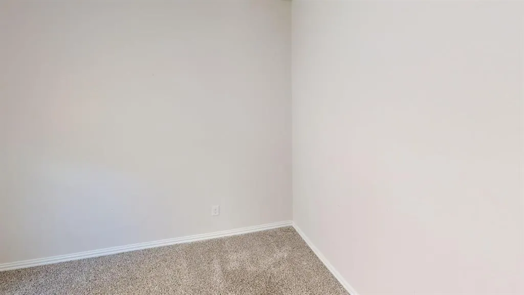 1607 Cobblestone Road