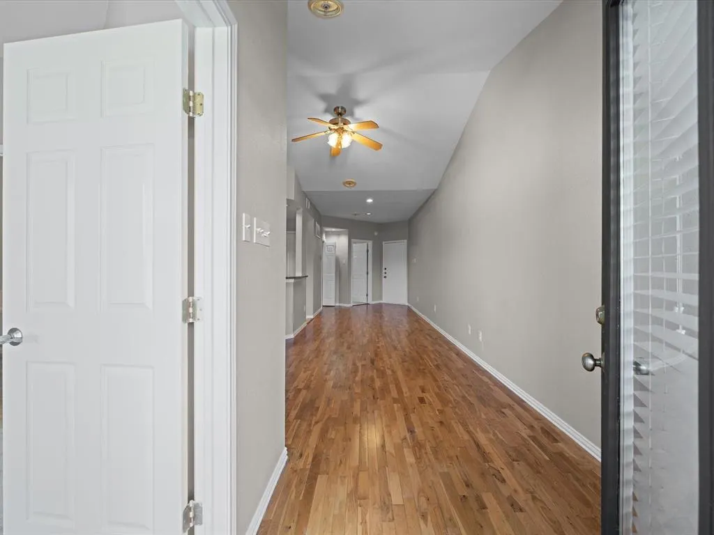 4104 N Hall Street, #326