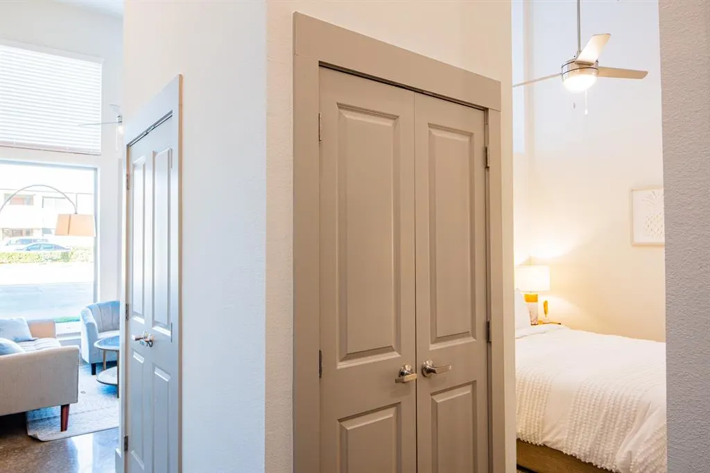 830 N Zang Boulevard, #1310