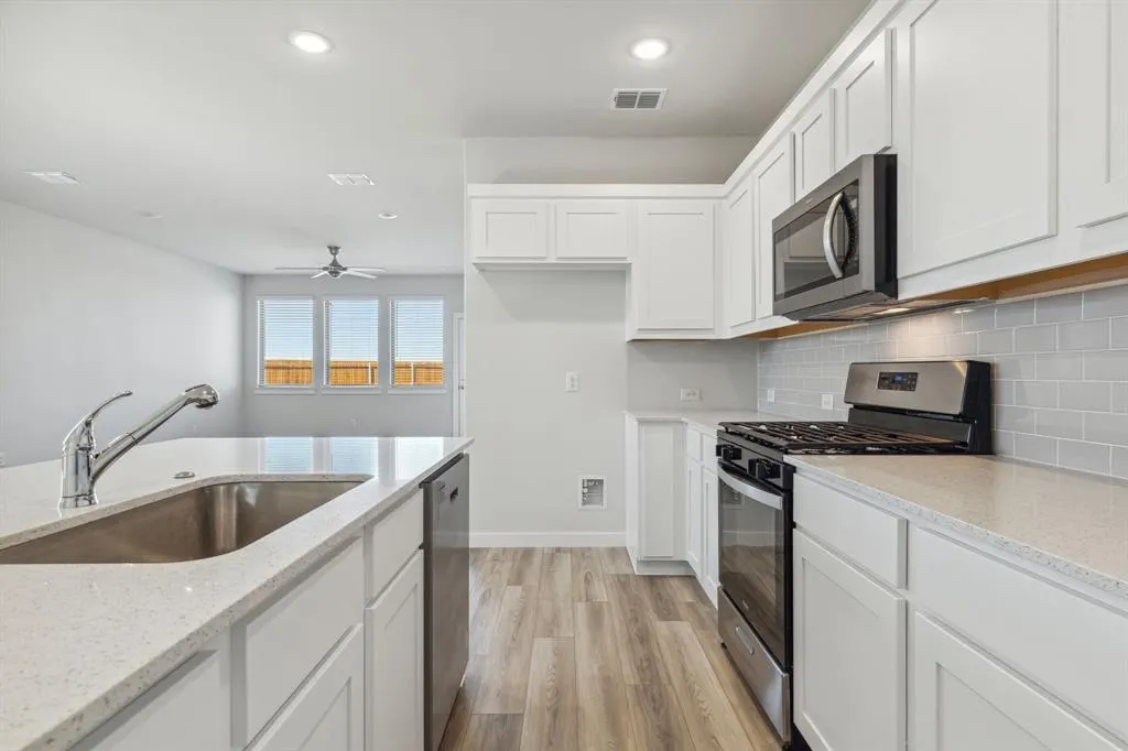 1010 Knox River Drive