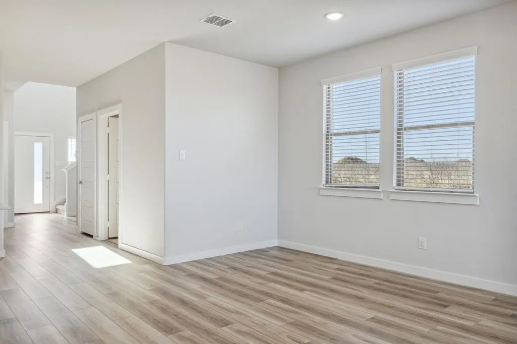1010 Knox River Drive