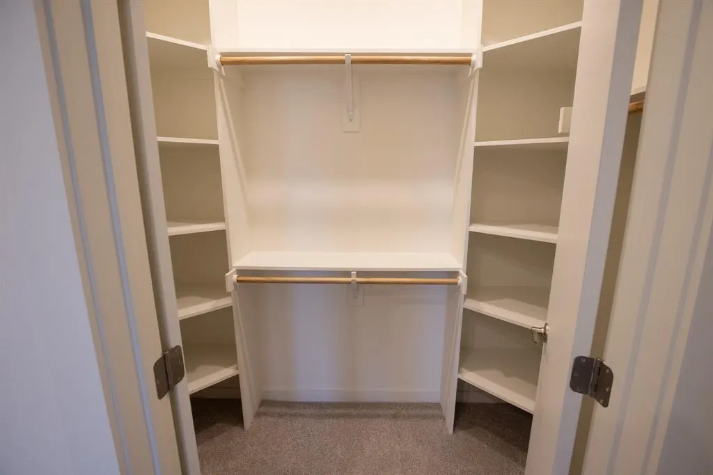 120 N Madison Avenue, #1210