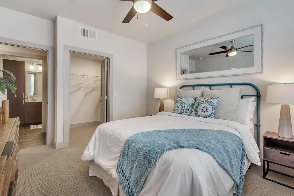 10550 N Central Expressway, #419