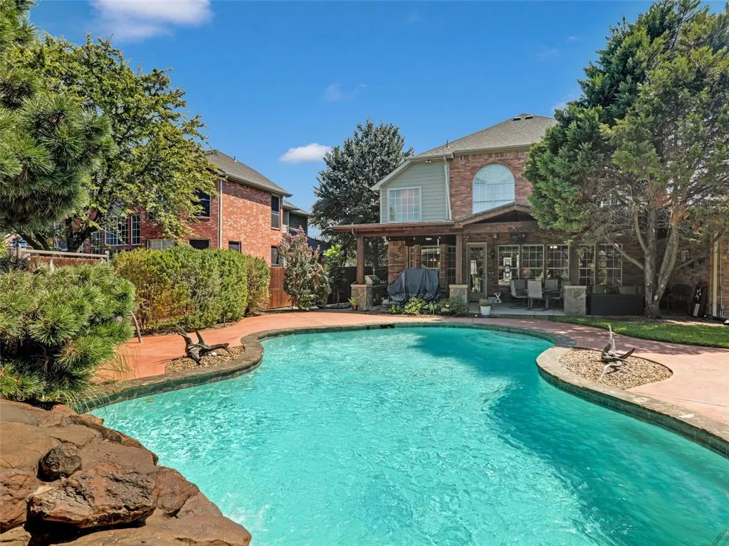 2017 Country Brook Lane
