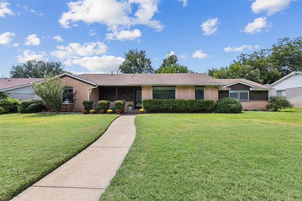 3412 Old Colony Road