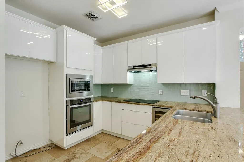 5308 Ventana Trail