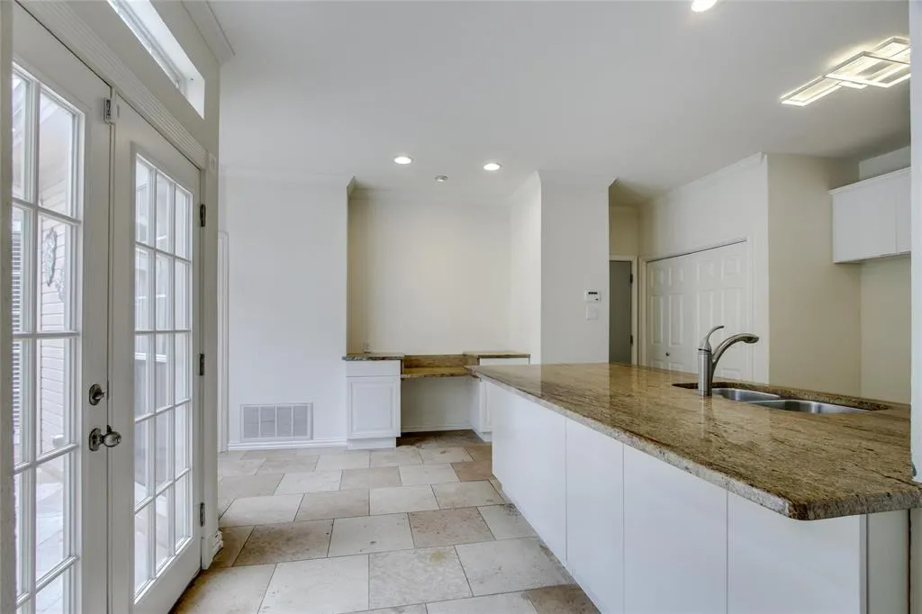 5308 Ventana Trail
