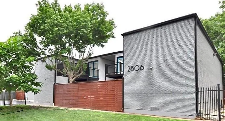 2806 Reagan Street, #209