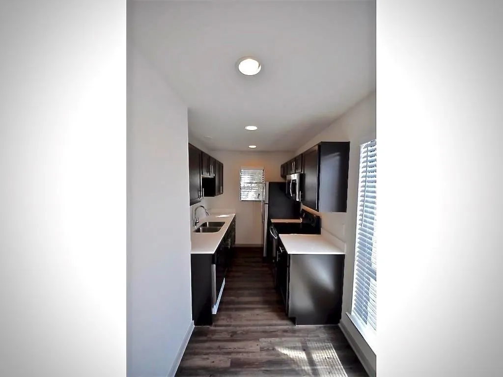 2806 Reagan Street, #209