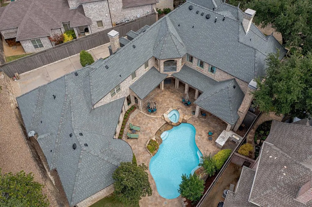 36 Armstrong Drive
