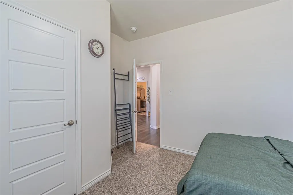 3316 Azure Lane