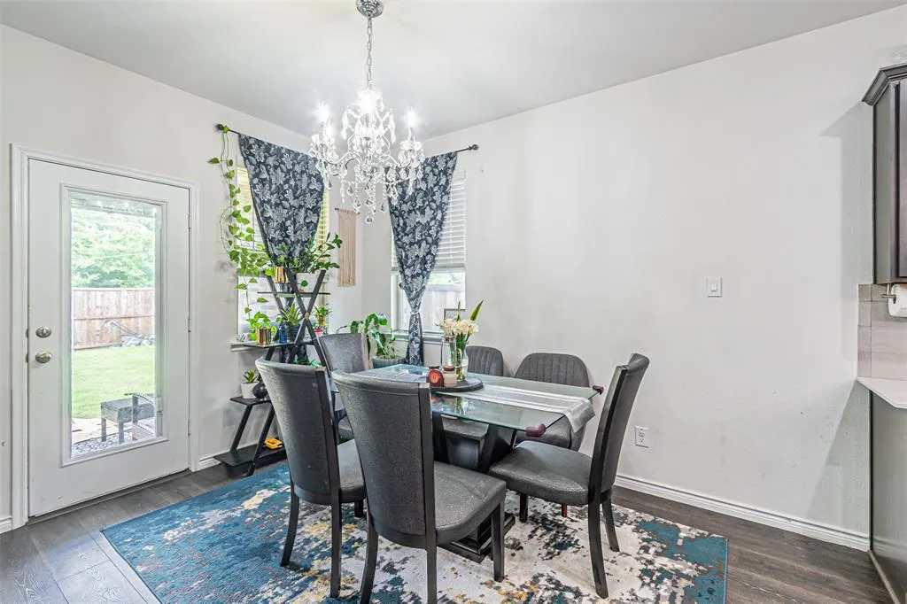 3316 Azure Lane