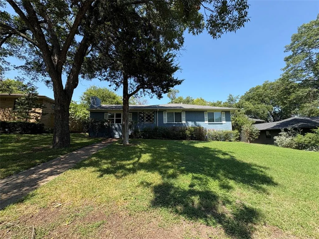 2523 Whitewood Drive