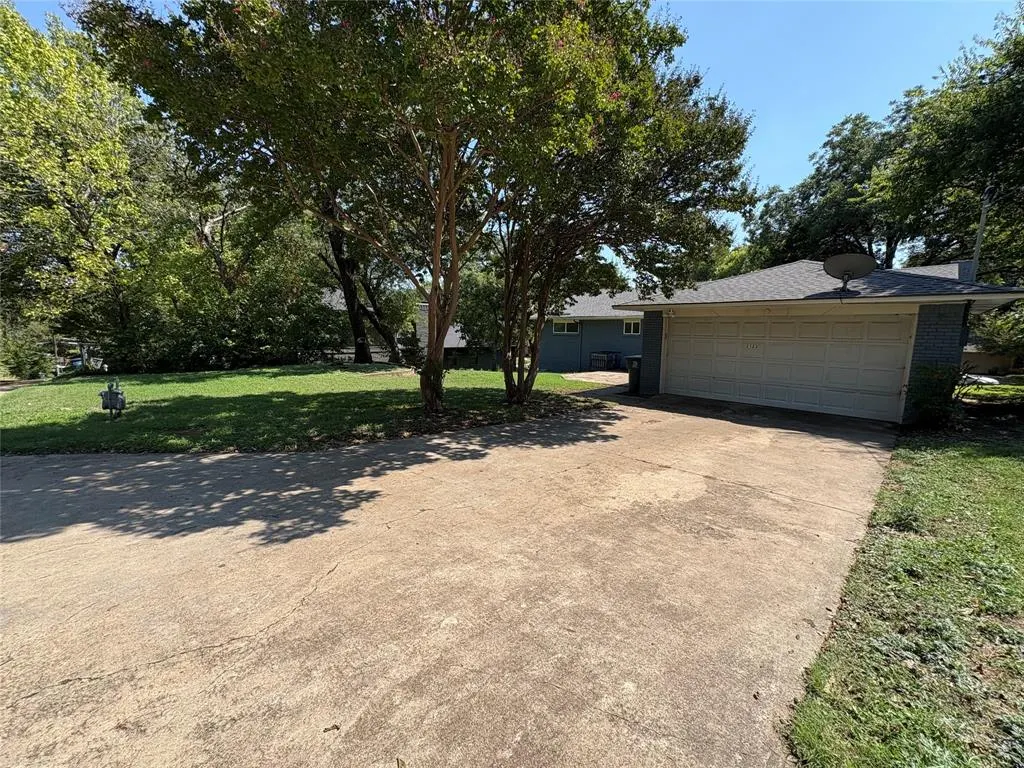 2523 Whitewood Drive