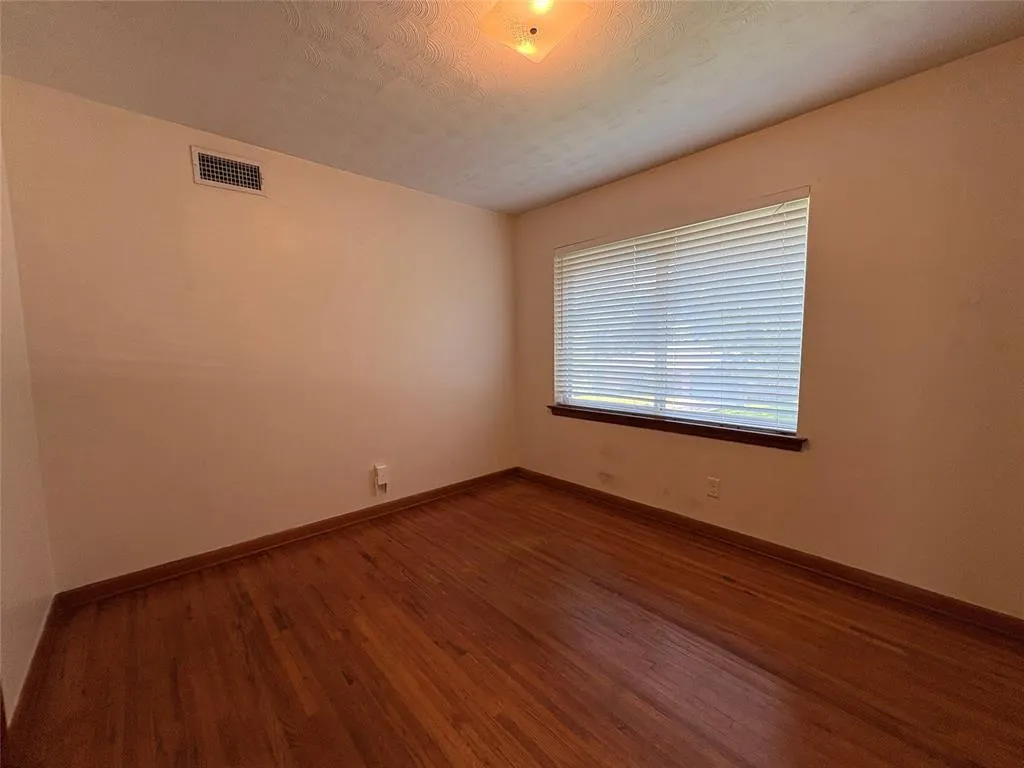 2523 Whitewood Drive