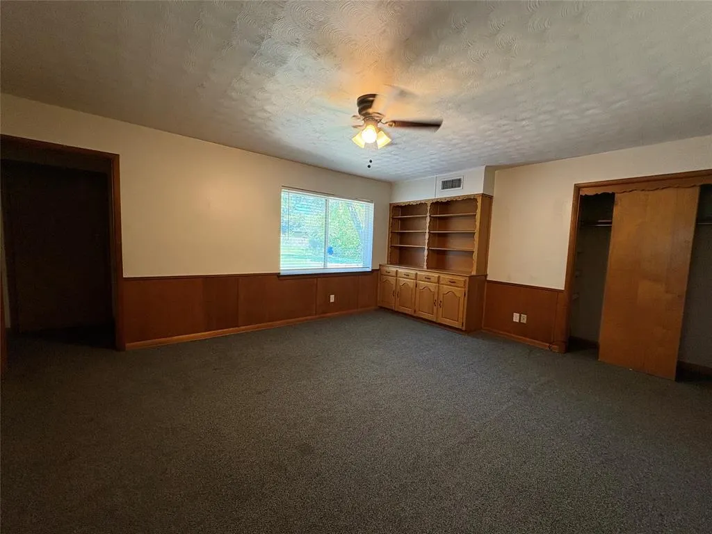 2523 Whitewood Drive
