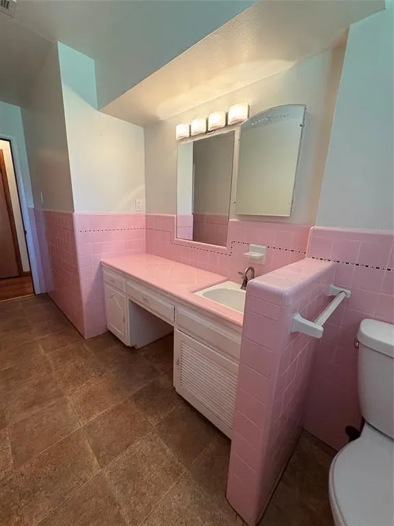 2523 Whitewood Drive