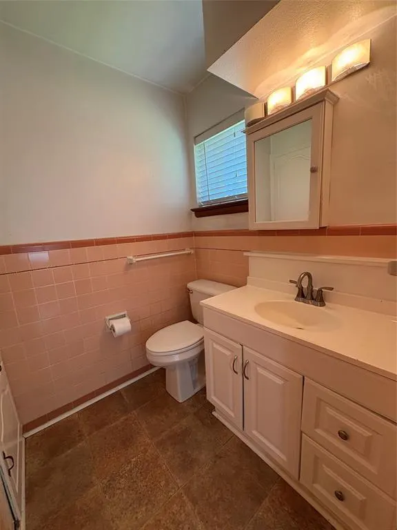 2523 Whitewood Drive