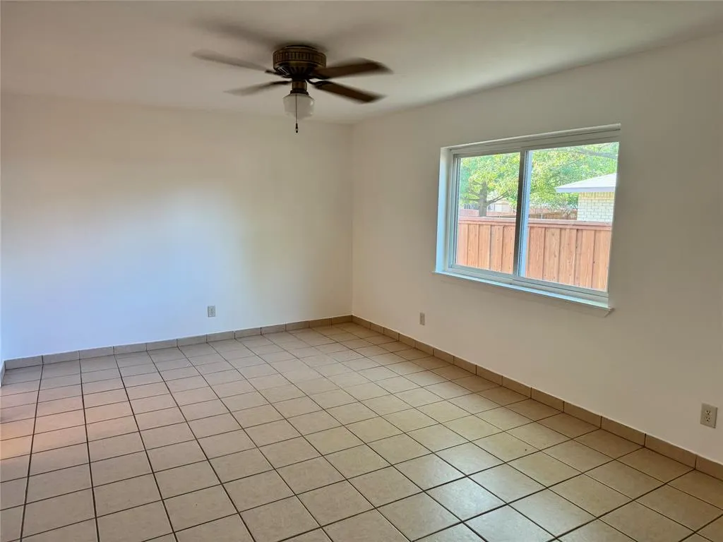 1828 Stockton Trail