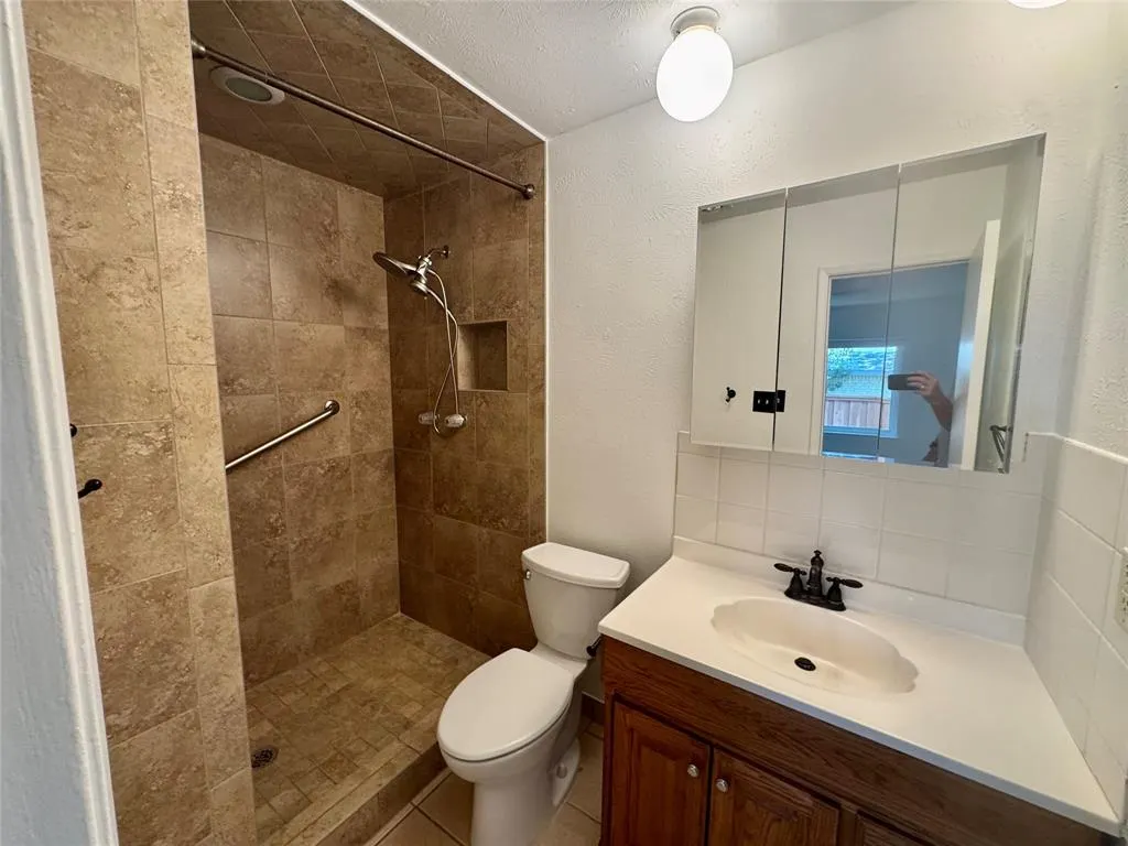 1828 Stockton Trail