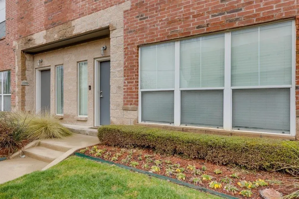 1603 Jensen Court