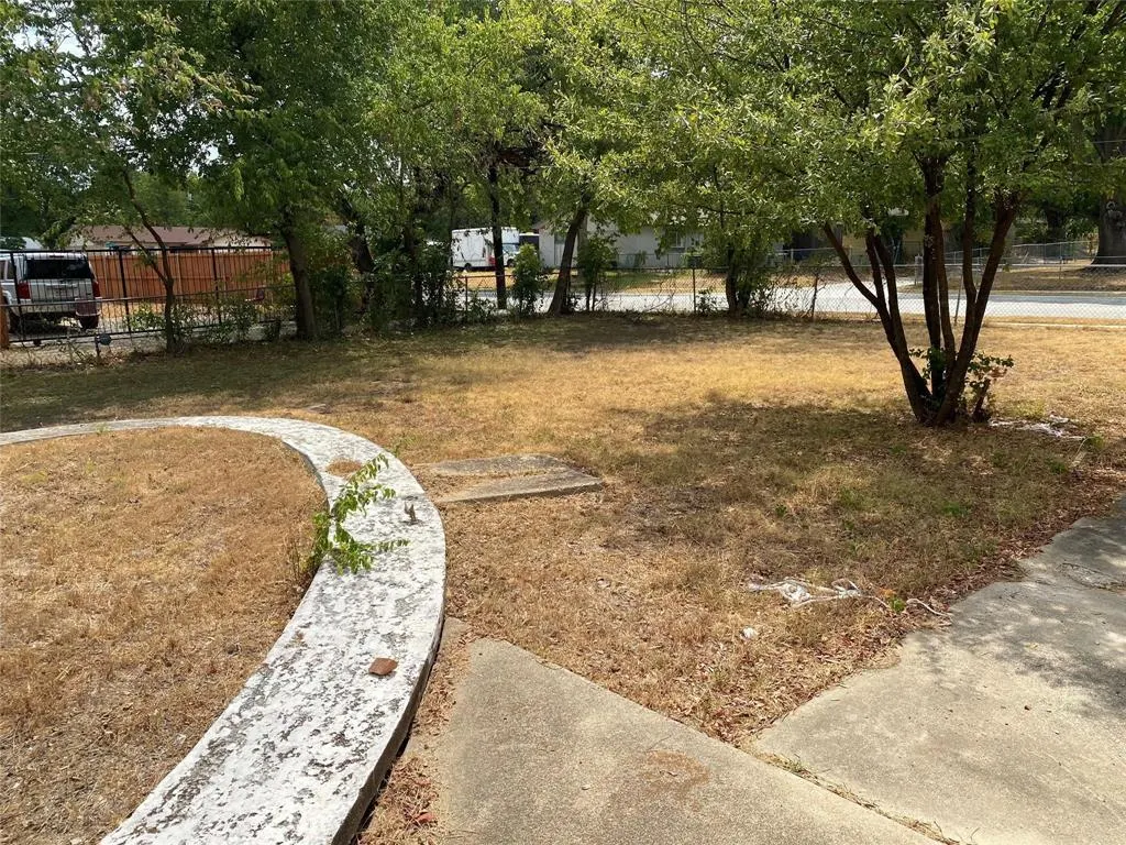 542 Shadyway Drive