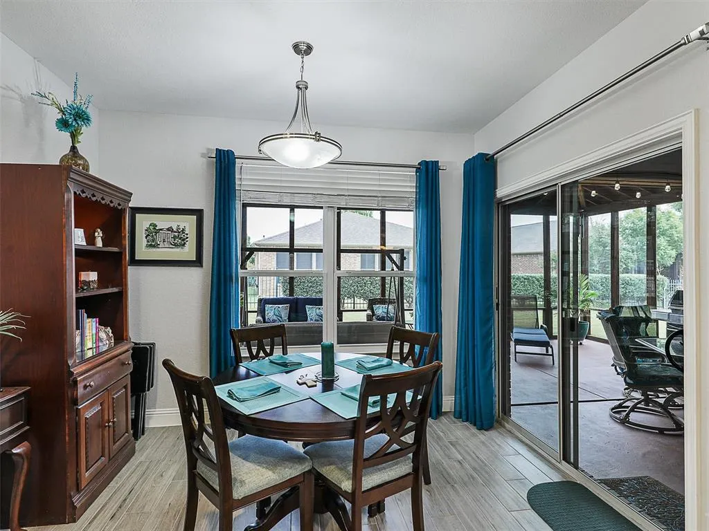 6026 Prairie Bend Lane