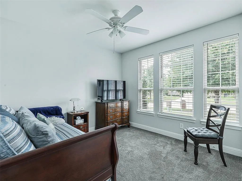 6026 Prairie Bend Lane