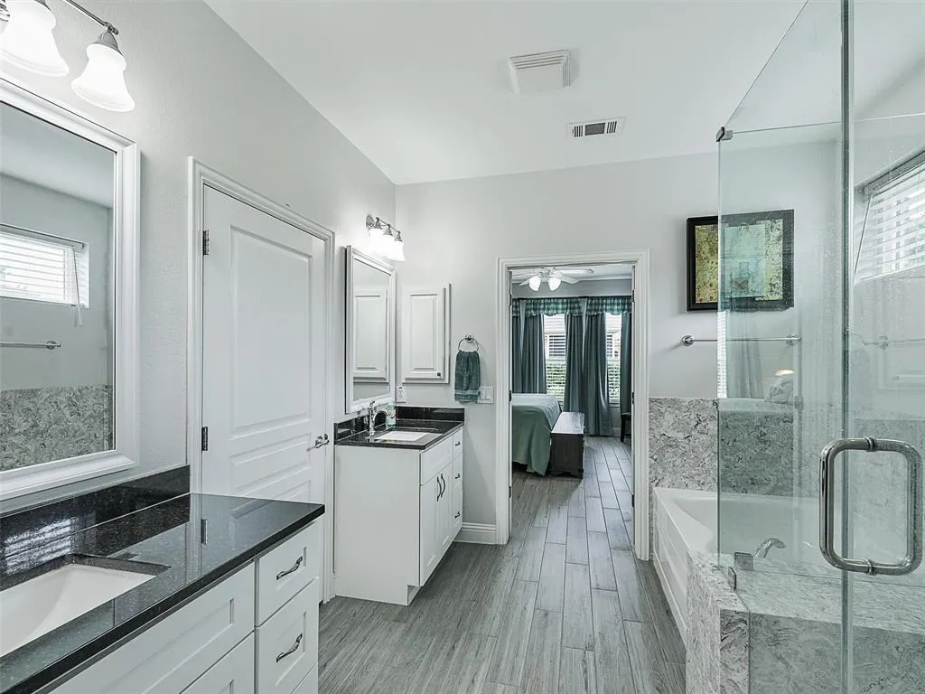 6026 Prairie Bend Lane