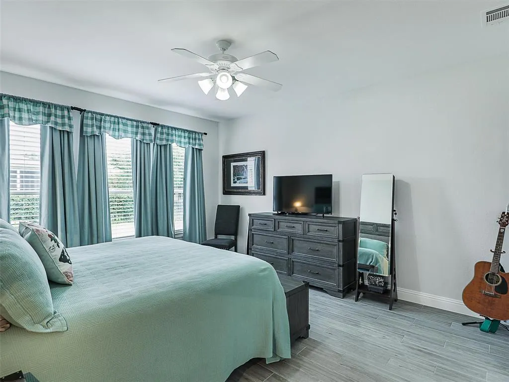 6026 Prairie Bend Lane