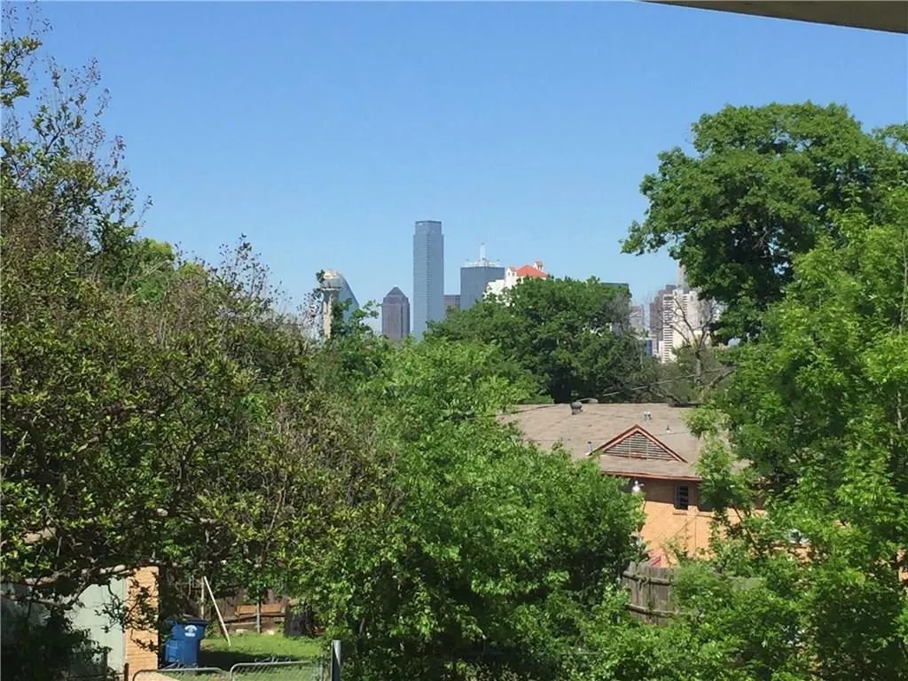 106 E 5th Street