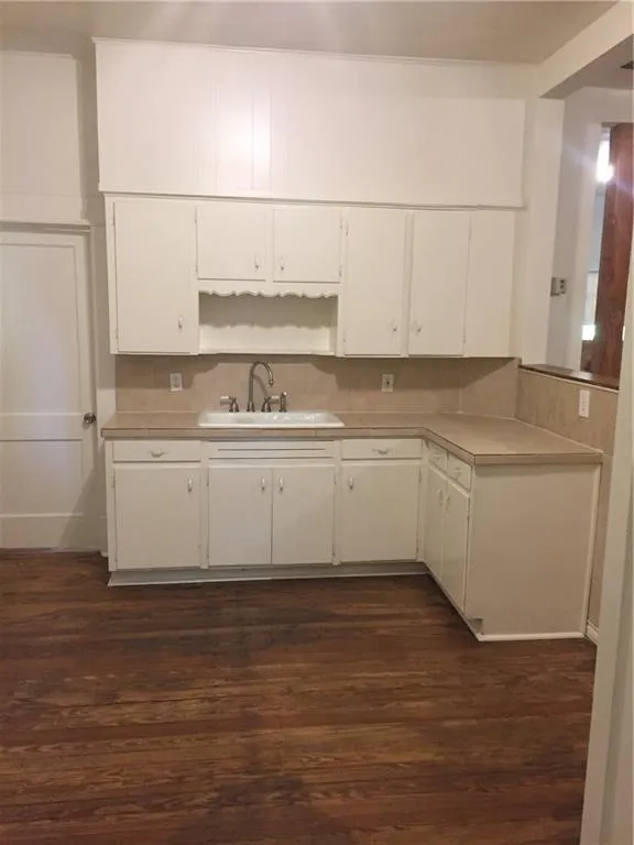 106 E 5th Street