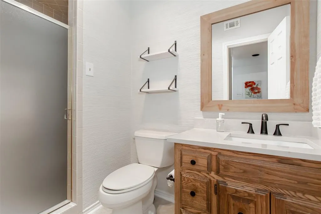 12384 Montego Plaza