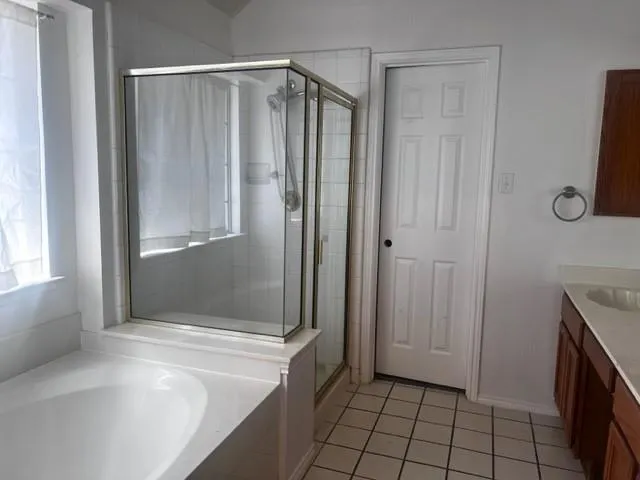 10908 Robincreek Lane