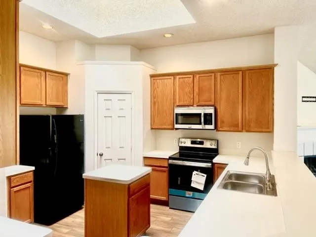 10908 Robincreek Lane