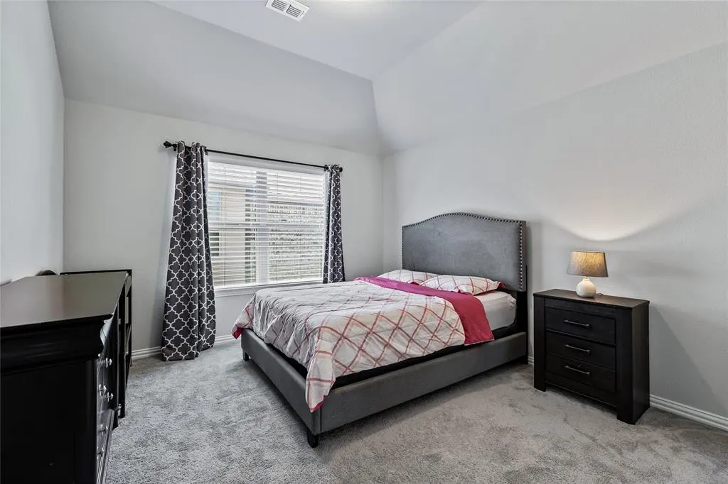 9916 Bitterroot Drive