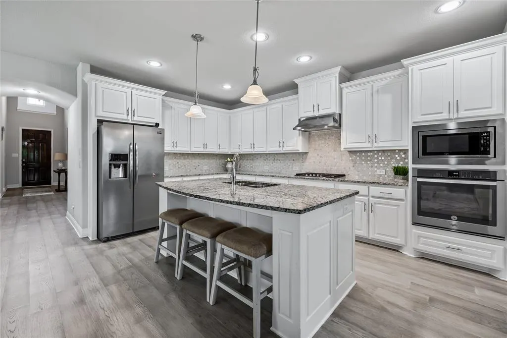 9916 Bitterroot Drive