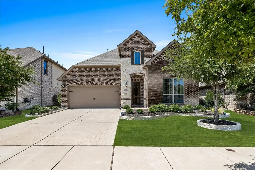 9916 Bitterroot Drive
