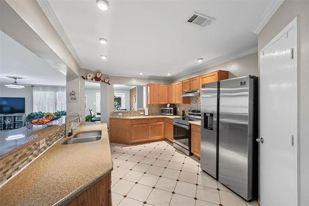 2918 Saint Rita Drive