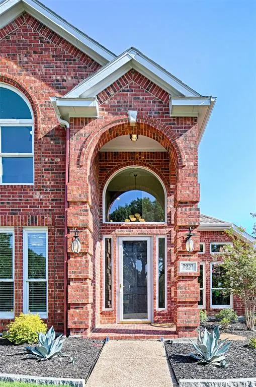 2037 Usa Drive