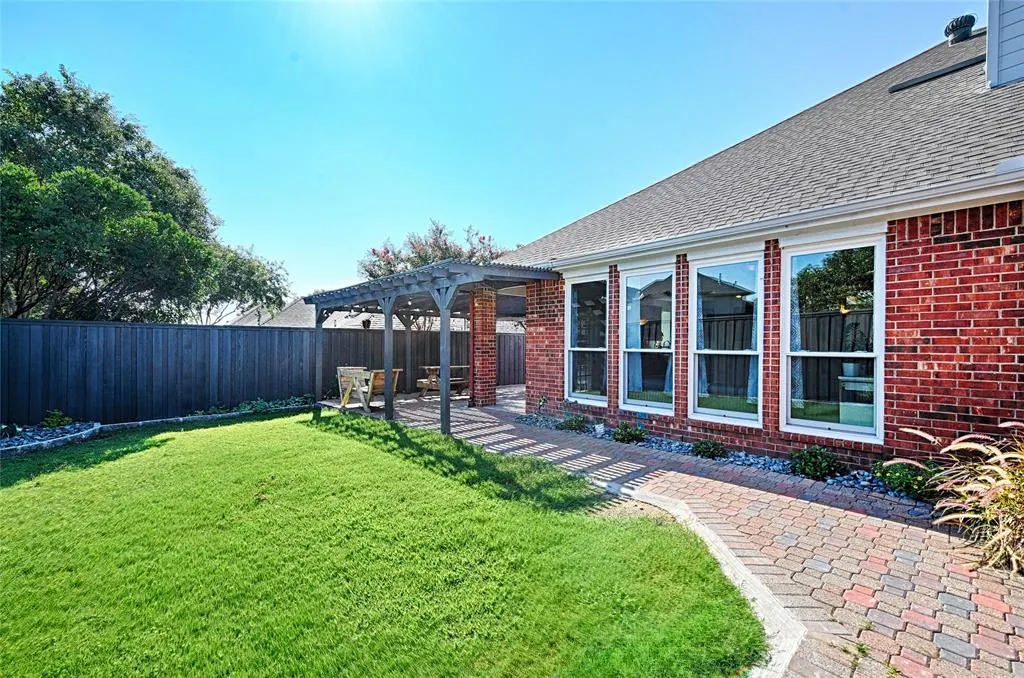 2037 Usa Drive