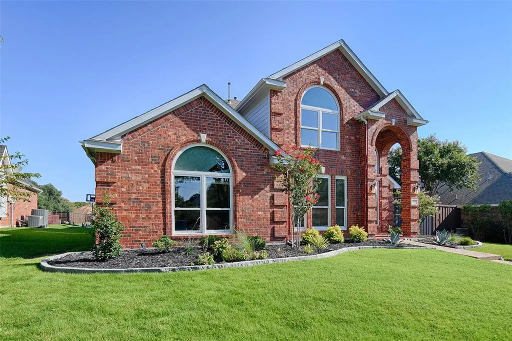 2037 Usa Drive