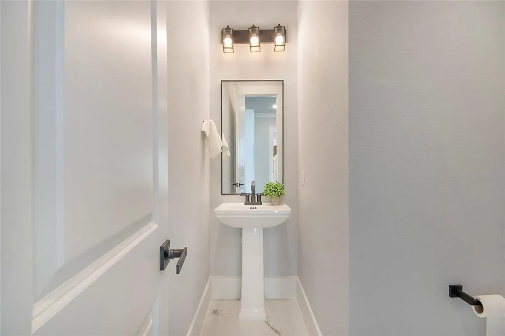 7171 Deerwood Trail