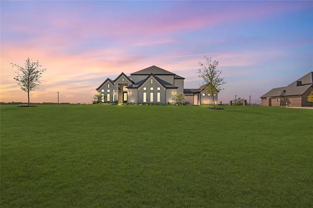 7171 Deerwood Trail