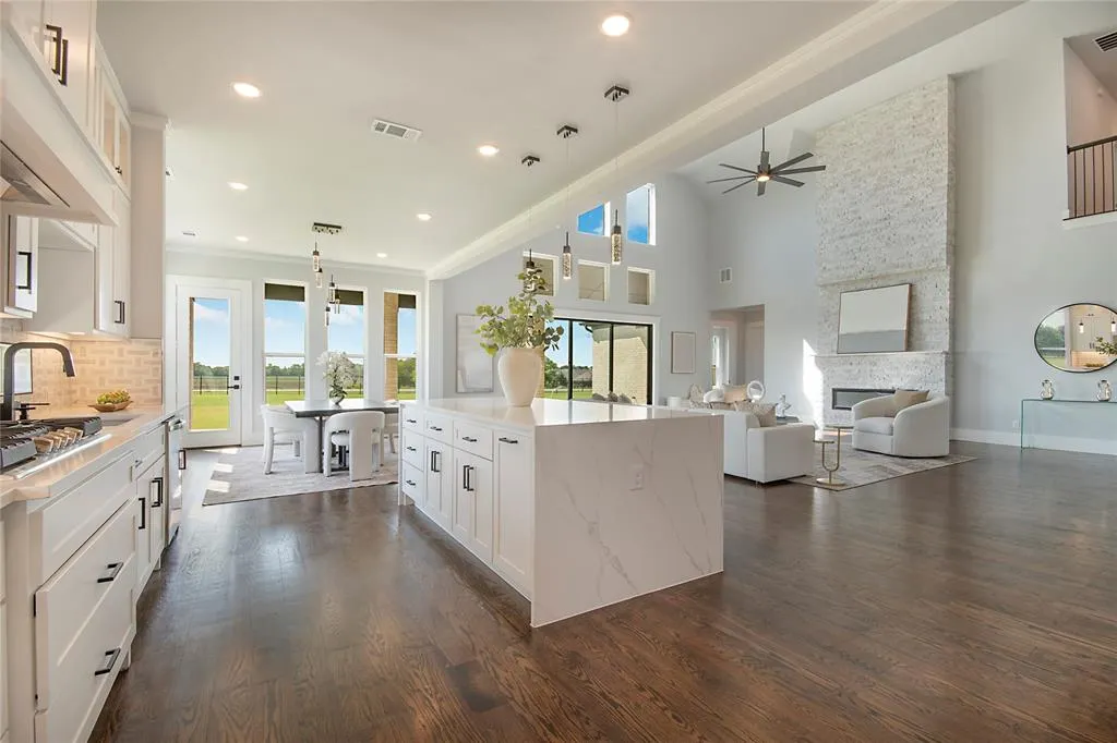 7171 Deerwood Trail