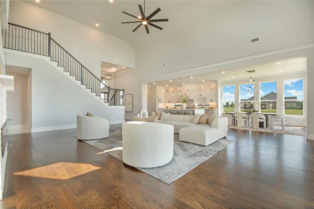 7171 Deerwood Trail