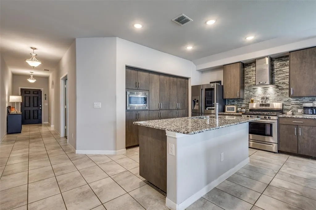 1404 Rosebush Road