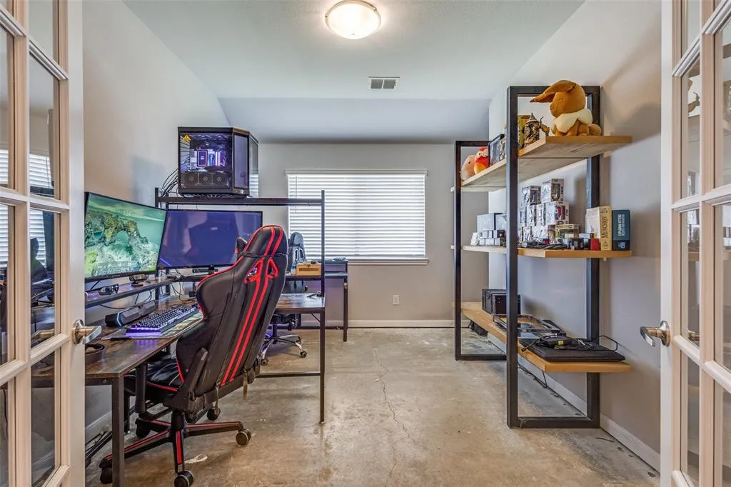 1404 Rosebush Road